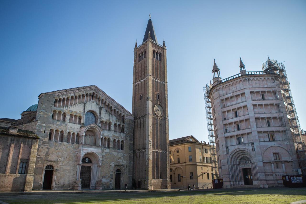 Parma A Due Passi Dal Duomo Apartment Ngoại thất bức ảnh