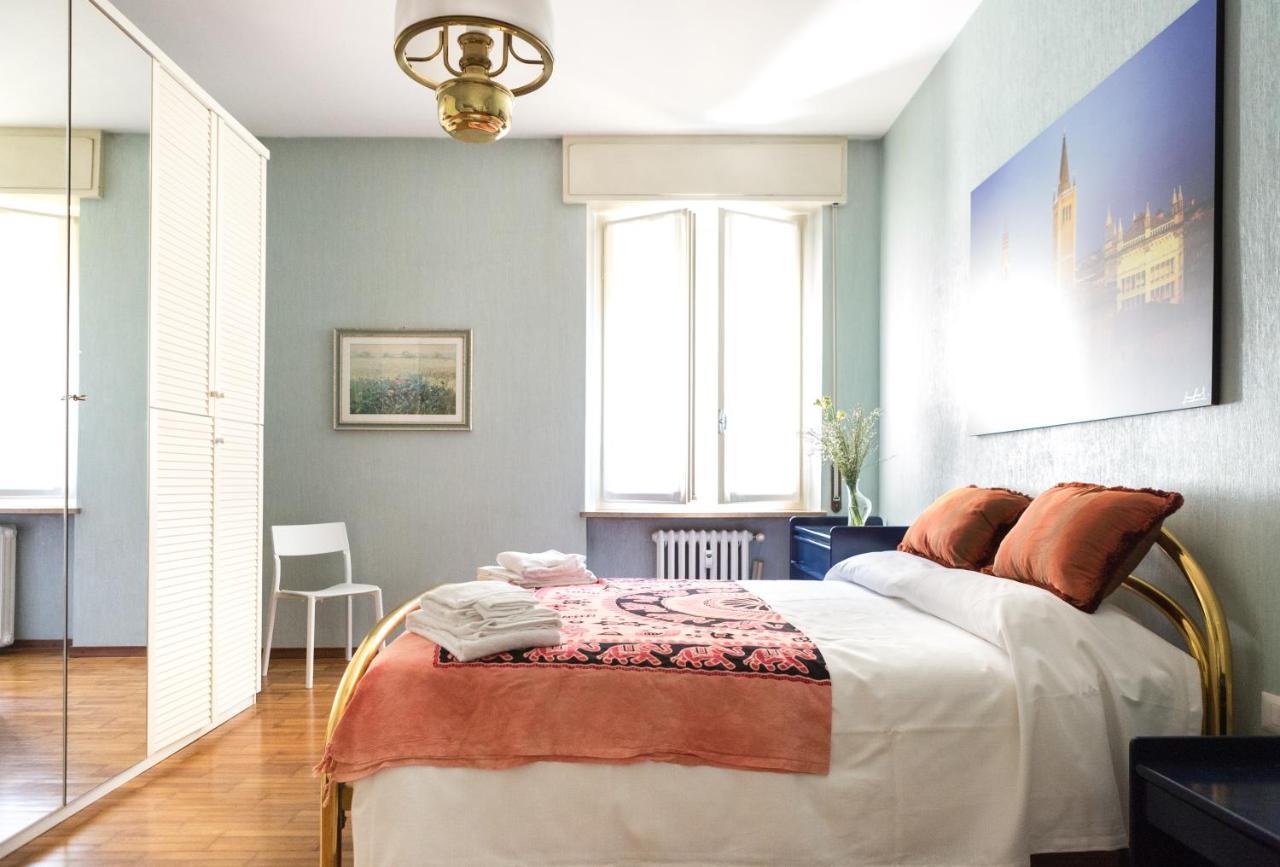 Parma A Due Passi Dal Duomo Apartment Ngoại thất bức ảnh