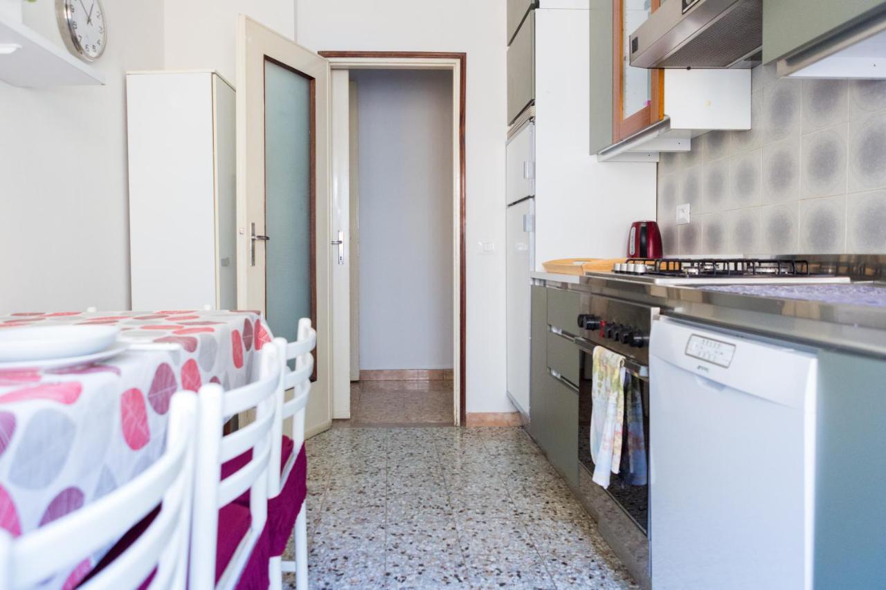 Parma A Due Passi Dal Duomo Apartment Ngoại thất bức ảnh