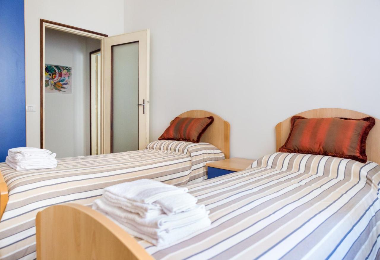 Parma A Due Passi Dal Duomo Apartment Ngoại thất bức ảnh