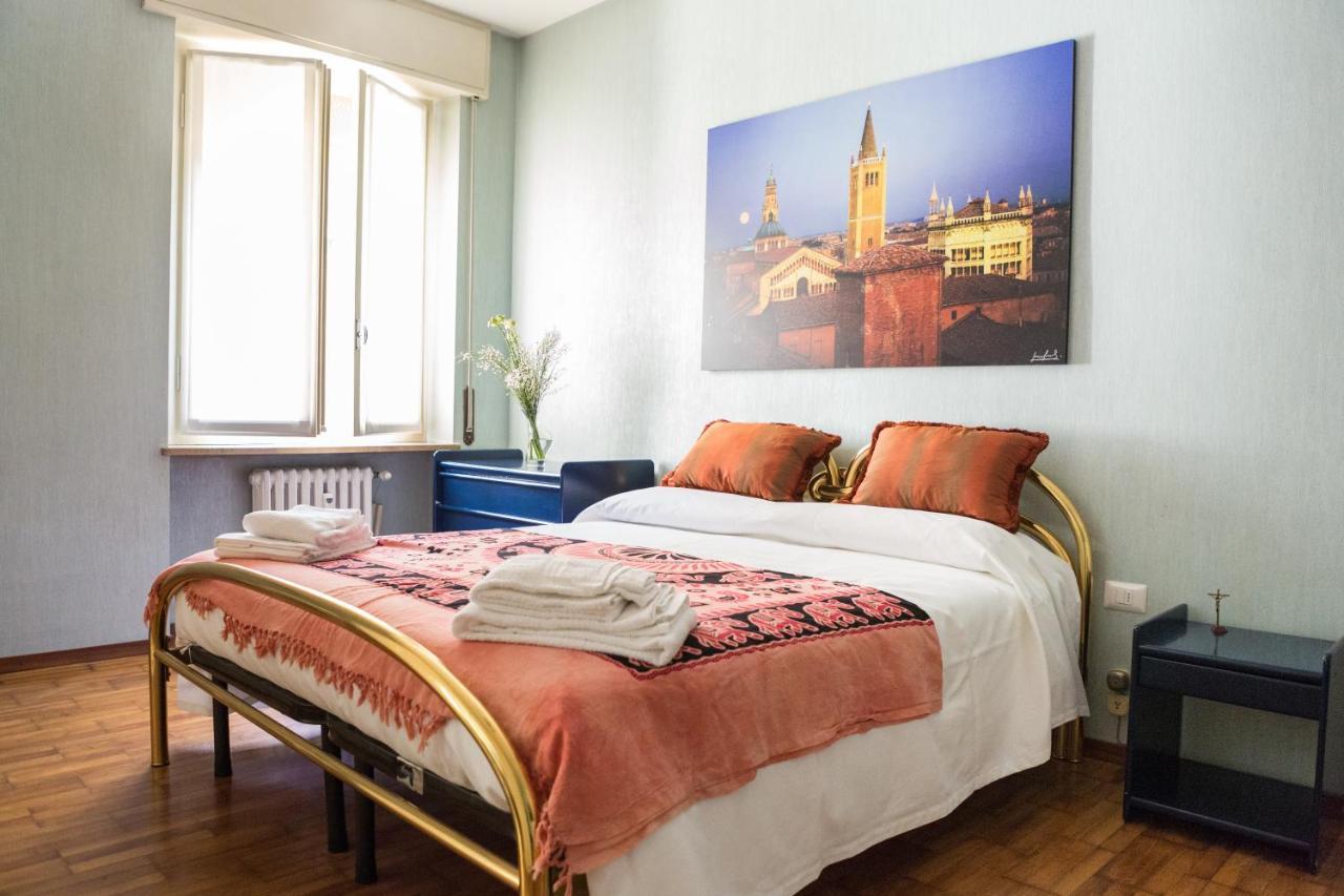 Parma A Due Passi Dal Duomo Apartment Ngoại thất bức ảnh